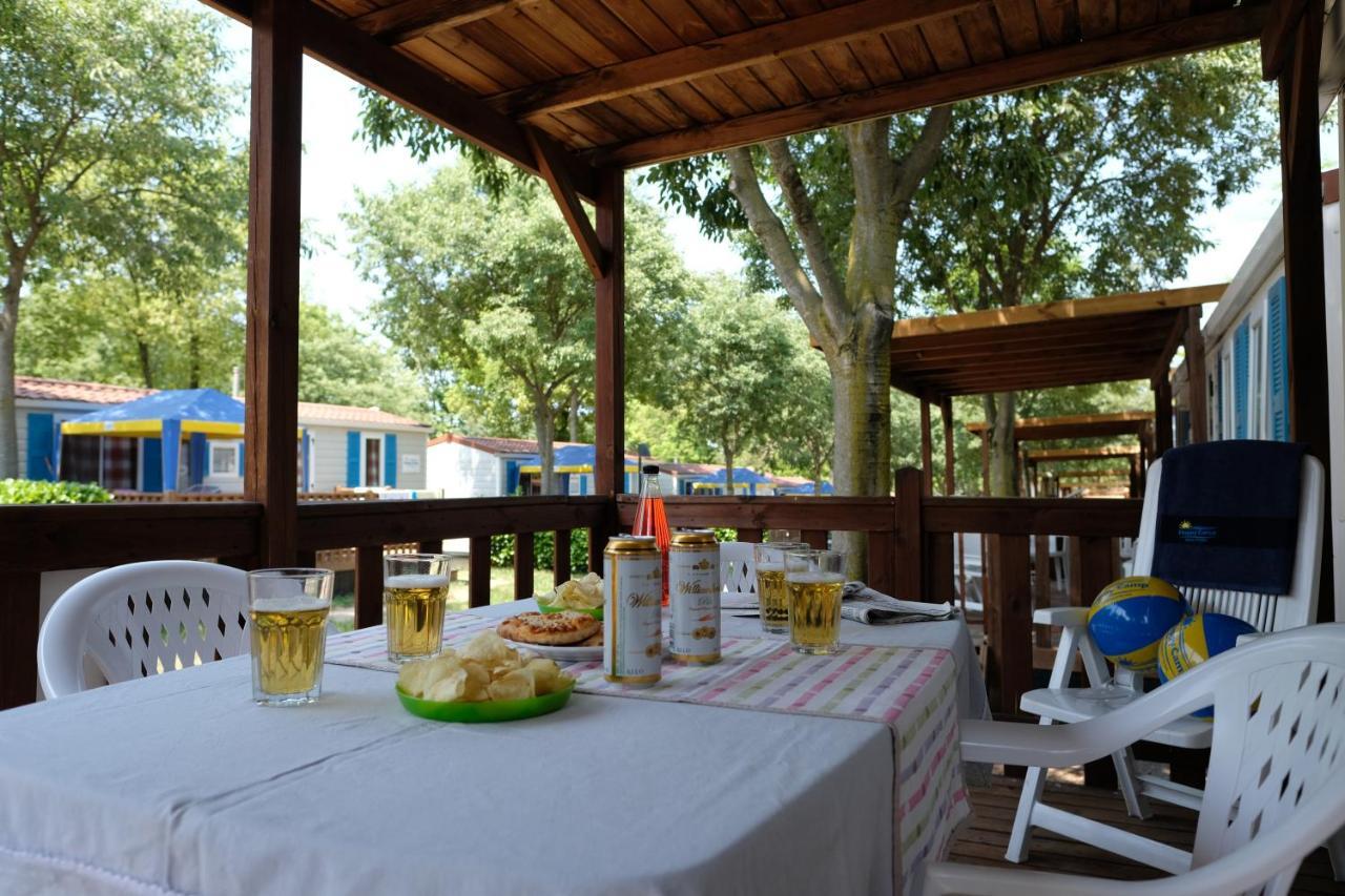 Happy Camp Mobile Homes In Camping Village Free Time Marina Di Bibbona Εξωτερικό φωτογραφία