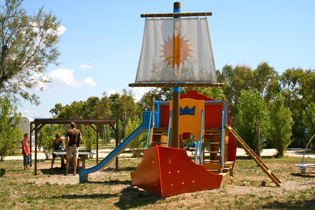 Happy Camp Mobile Homes In Camping Village Free Time Marina Di Bibbona Εξωτερικό φωτογραφία